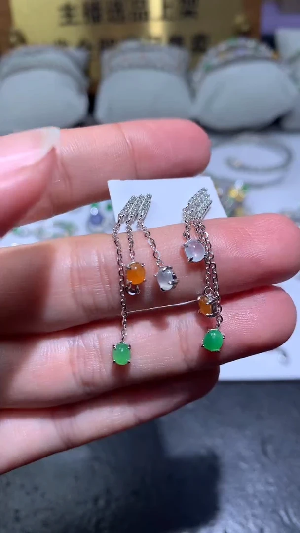 颈饰银S925镶嵌翡翠净货