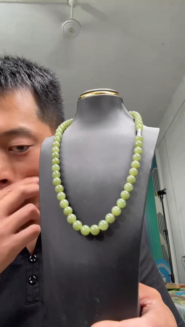 和田玉未镶嵌颈饰项链