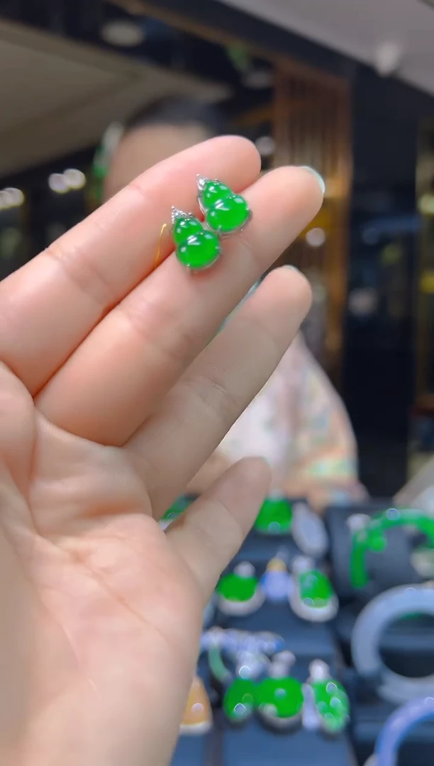 银S925镶嵌翡翠耳饰062(多样性发货发其一)