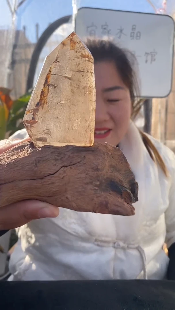 【闪购商品】水晶原石未镶嵌水冲原石摆件D585