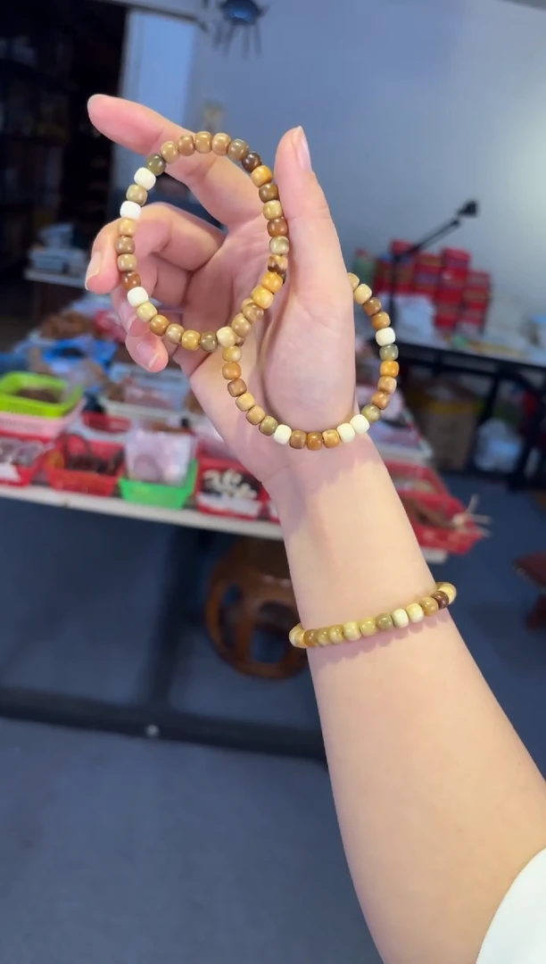 吊坠菩提根/象牙果 7mm龙脊多宝素圈