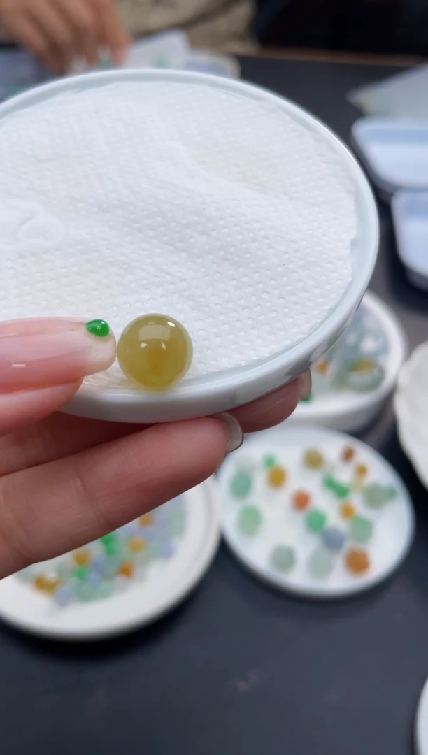 未镶嵌定制翡翠郭*头啊A119