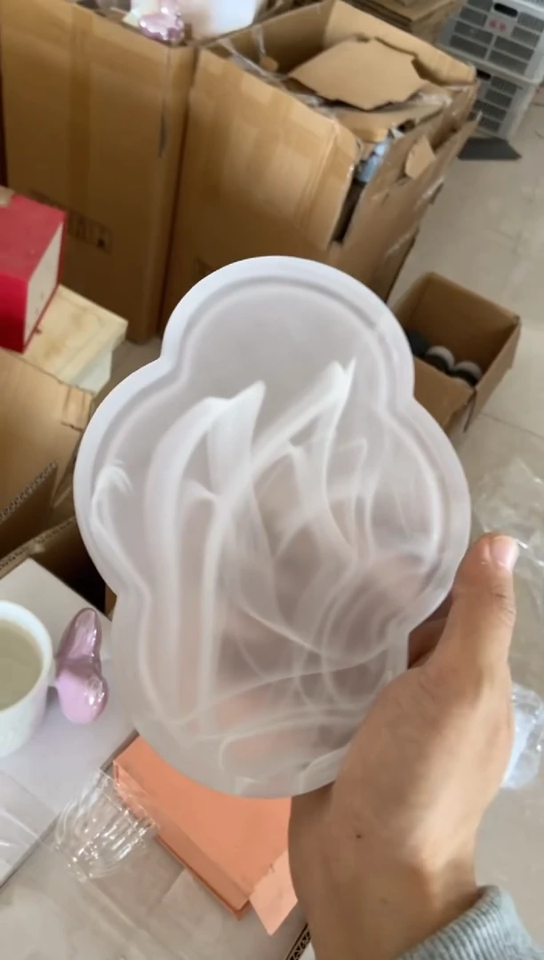 无运费险有瑕疵的摄影的产品有使用过的痕迹有点脏介意勿拍