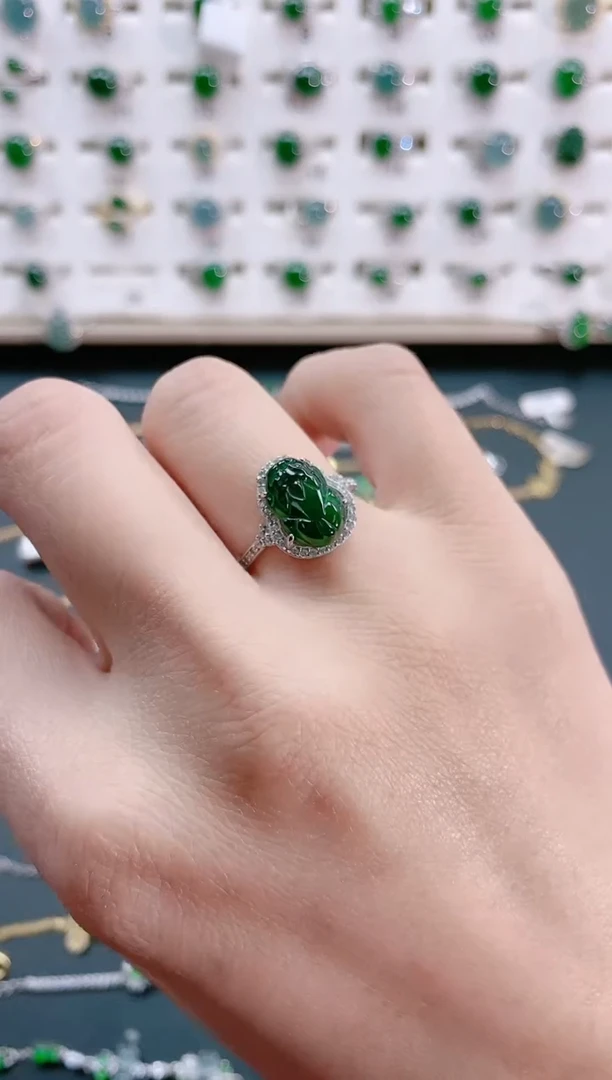 【闪购商品】翡翠戒指银S925镶嵌天然翡翠