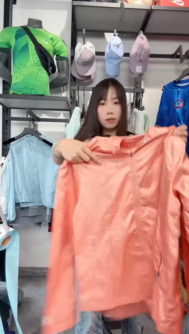 1053编码 瑕疵款直播间过款为准 尺码 S