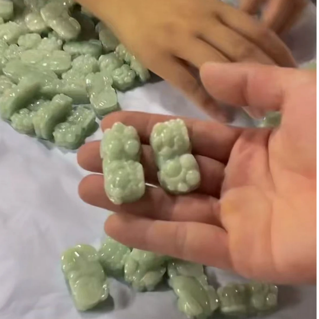 【绿庄】-1553-c306-天然A货翡翠吊坠-多样性发其一