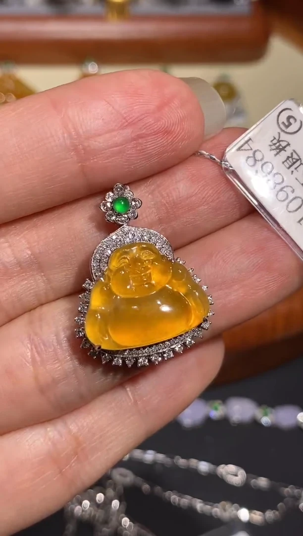 【闪购商品】翡翠吊坠(不含链)18K金镶嵌吊坠