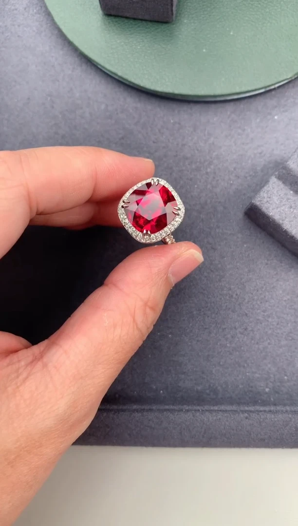 【闪购商品】碧玺戒指18K金镶嵌7.8ct卢比莱戒指