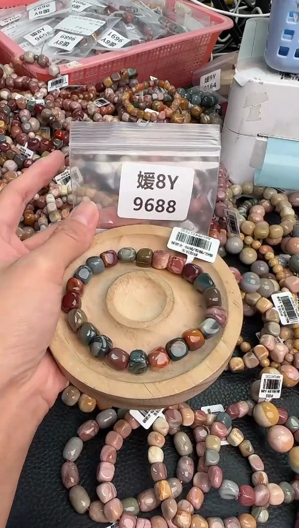 未镶嵌手链石英质玉A****?8Y9688