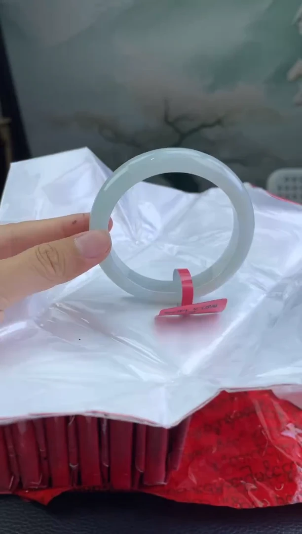 翡翠手镯未镶嵌12翡翠手镯