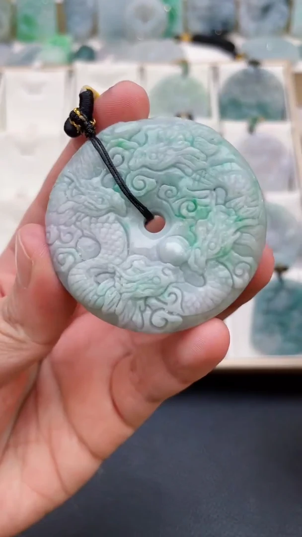 颈饰未镶嵌翡翠天然缅甸翡翠A货172