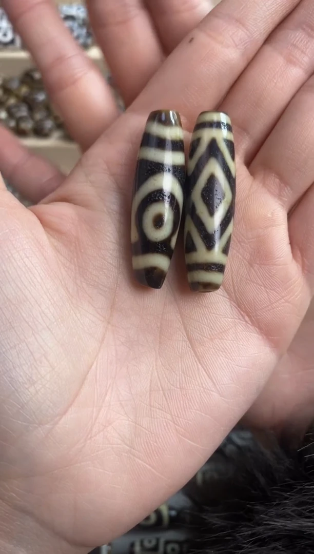 【闪购商品】玛瑙/玉髓珠宝奇石未镶嵌老冯如意二金刚三