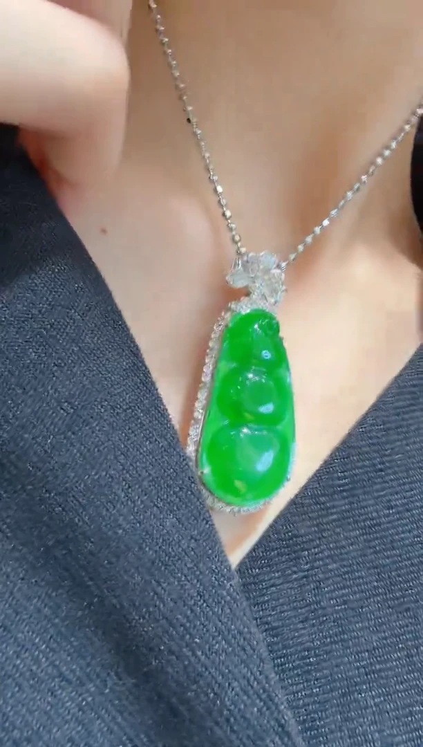 吊坠(不含链)18K金镶嵌翡翠多样性团购发一件