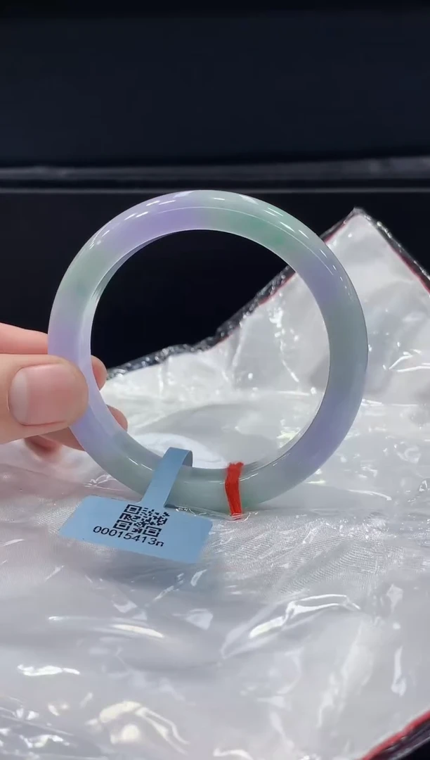 未镶嵌手镯翡翠安****8翡翠手镯