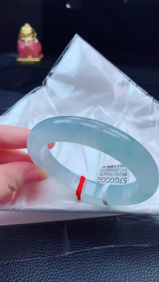 翡翠手镯未镶嵌缅甸天然翡翠A货手镯