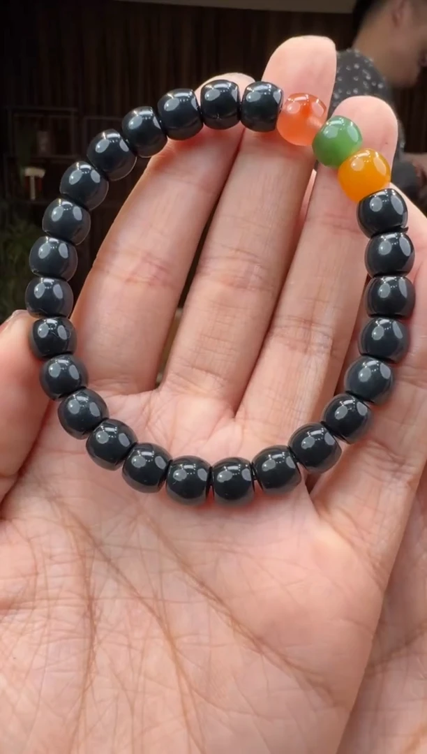 【闪购商品】和田玉214未镶嵌1.25巴哥