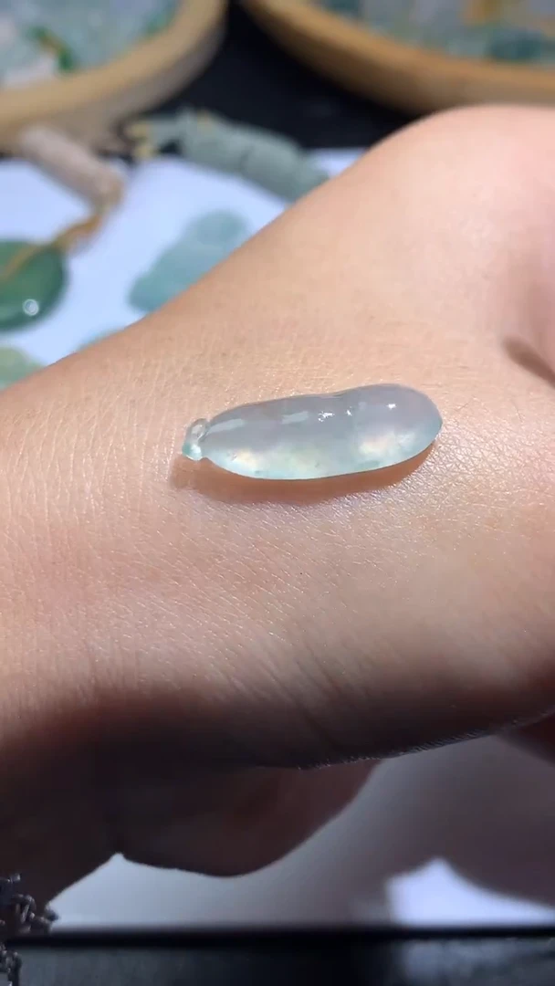 未镶嵌定制翡翠毛货