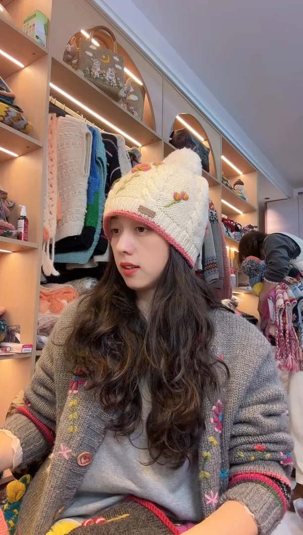 羊毛美利奴白色系单球帽