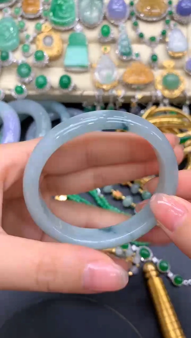 【闪购商品】翡翠手镯未镶嵌102-中国好珍宝