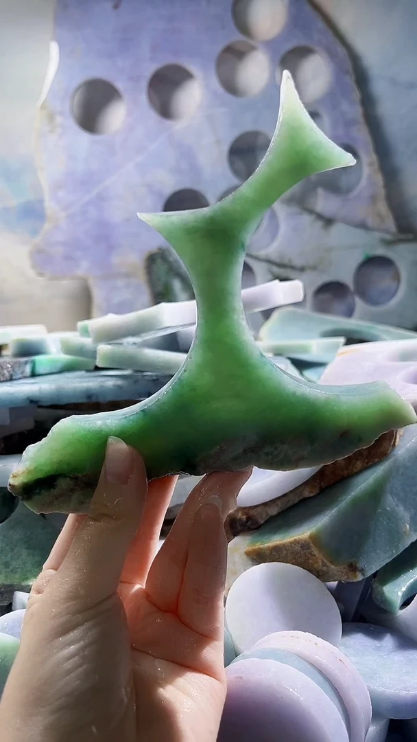 翡翠裸石缅甸翡翠A货晴3972