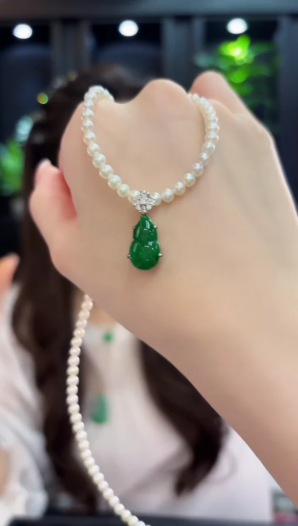 吊坠(不含链)未镶嵌翡翠缅料A货/多样性发货/一件