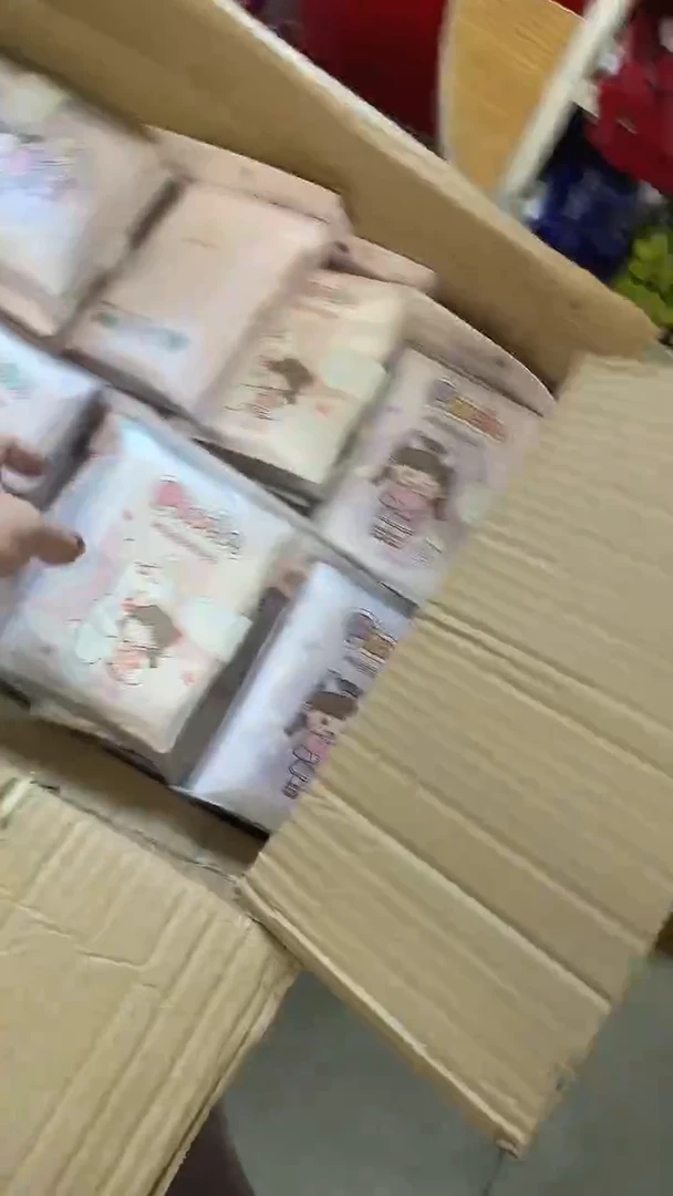 便携式手账本一本（粉色紫色蓝色颜色备注）