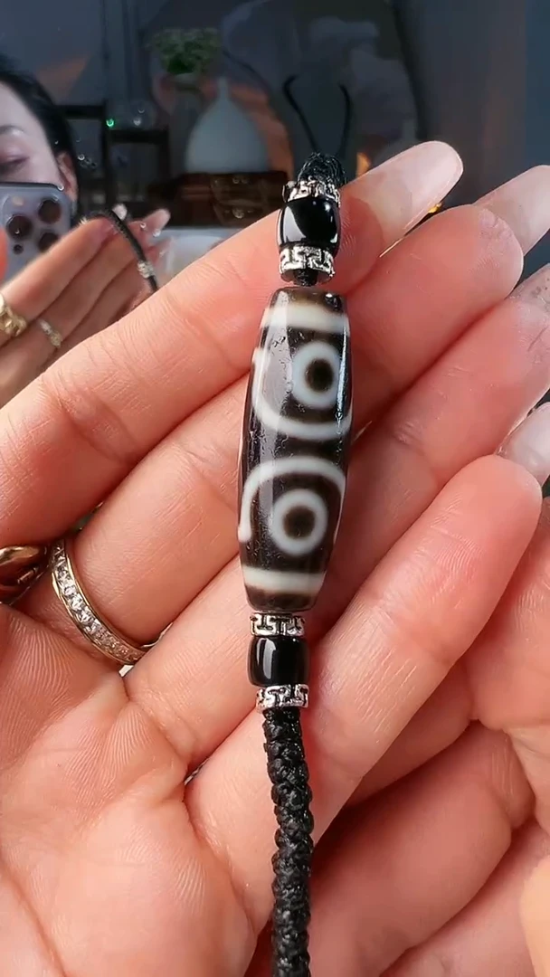 【闪购商品】玛瑙/玉髓颈饰未镶嵌三眼