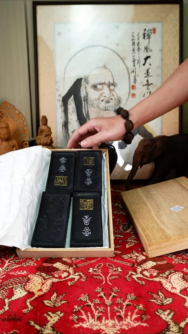 手工艺品琉璃瓷器