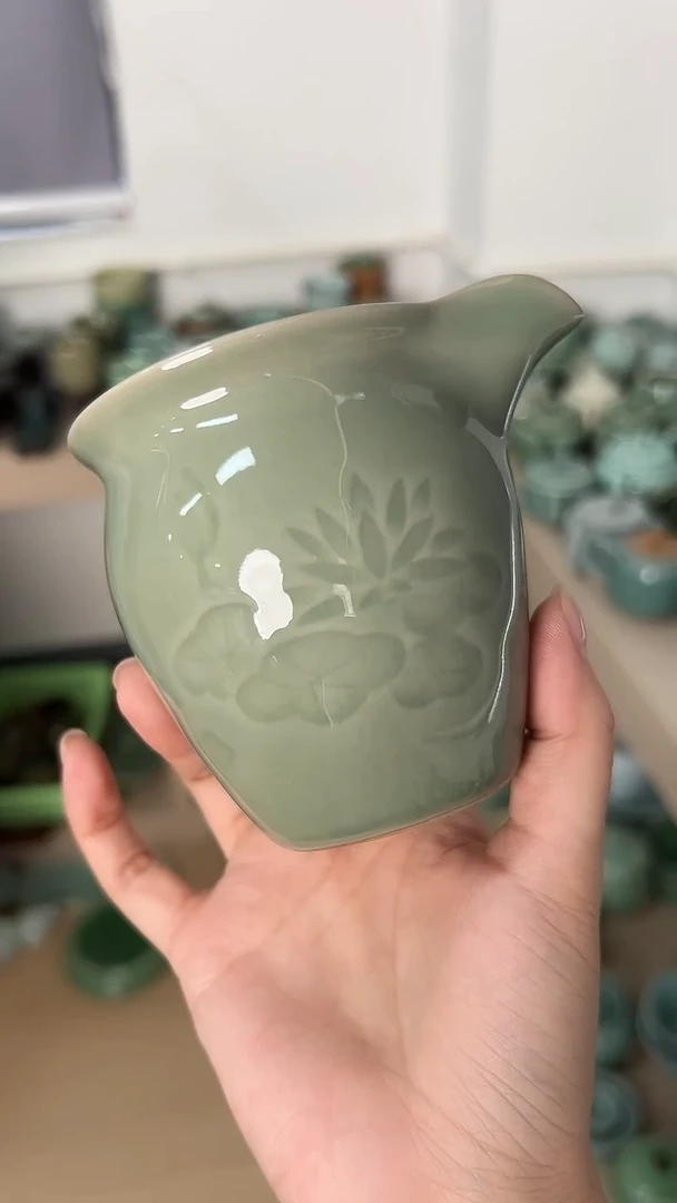 龙泉云间青瓷小米茶器