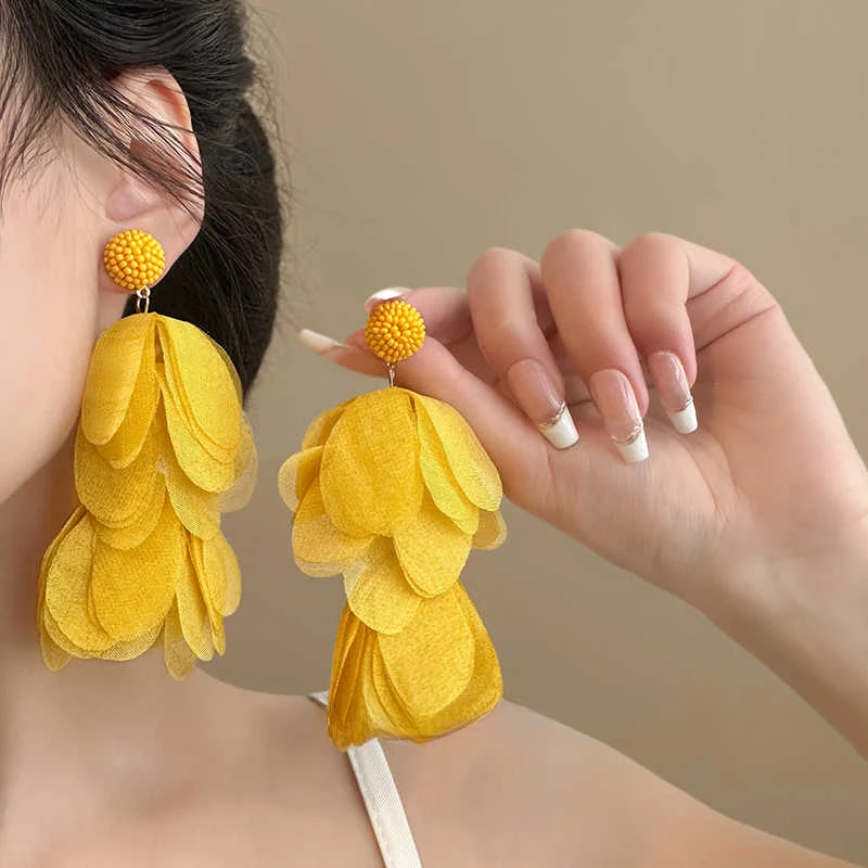 非金属布艺耳饰 海边度假氛围黄色花瓣流苏耳环夏季波西米亚耳饰