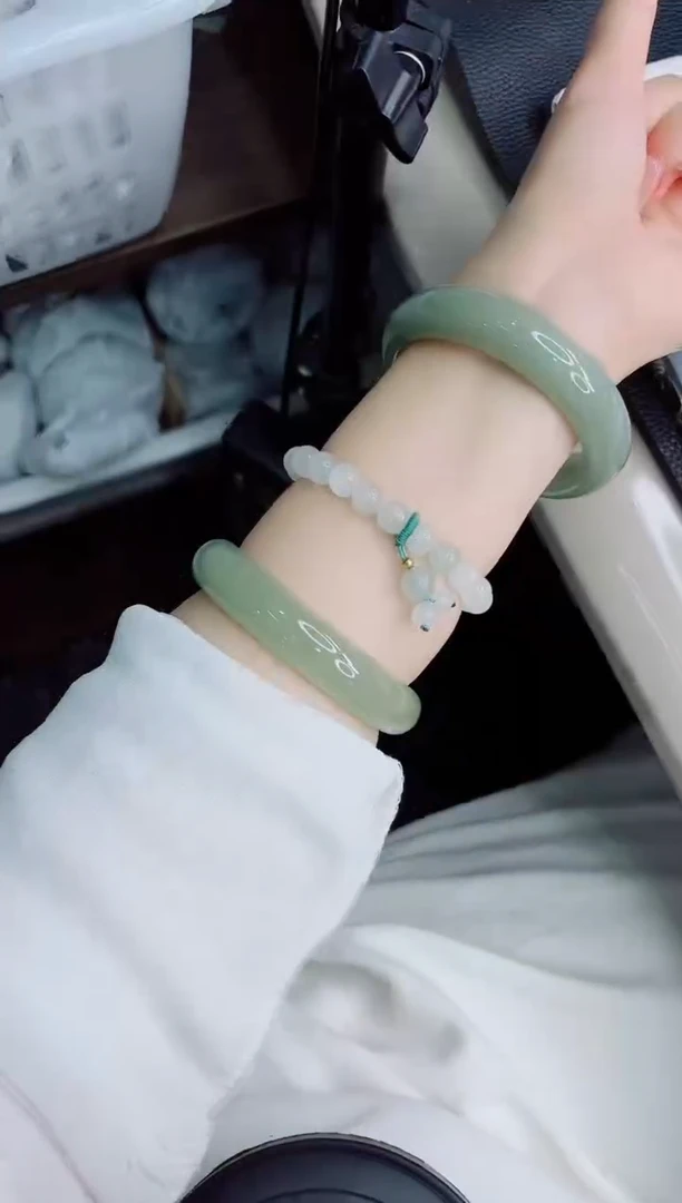 石英质玉手镯未镶嵌269-57.9