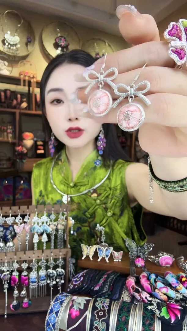 刺绣非遗刺绣纯手工耳环