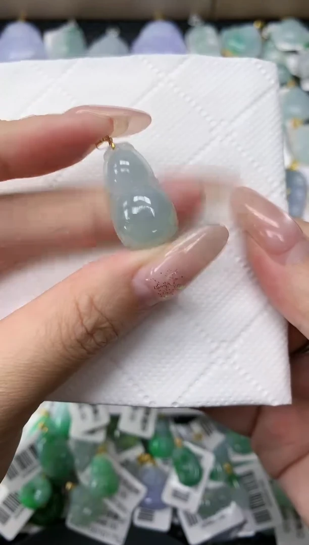 颈饰未镶嵌翡翠 1111111111