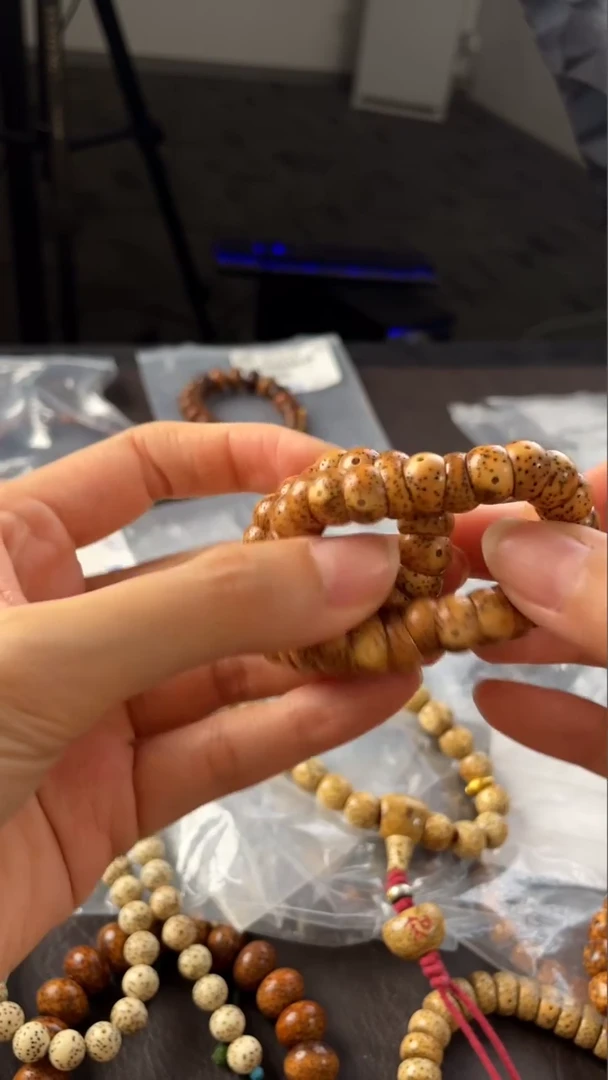 星月菩提手串精工级粉皮浅珀大肠10*7手持
