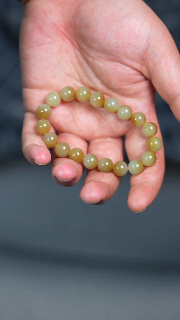 未镶嵌手链和田玉10mm金山糖白1