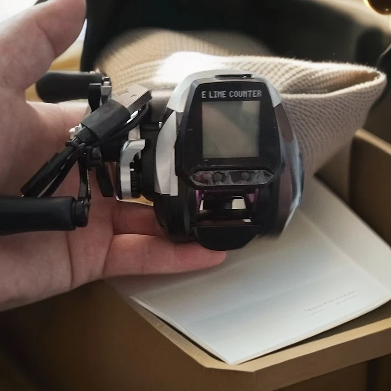 数显水滴轮海钓远投打黑轮桥筏船筏带显示屏水滴轮