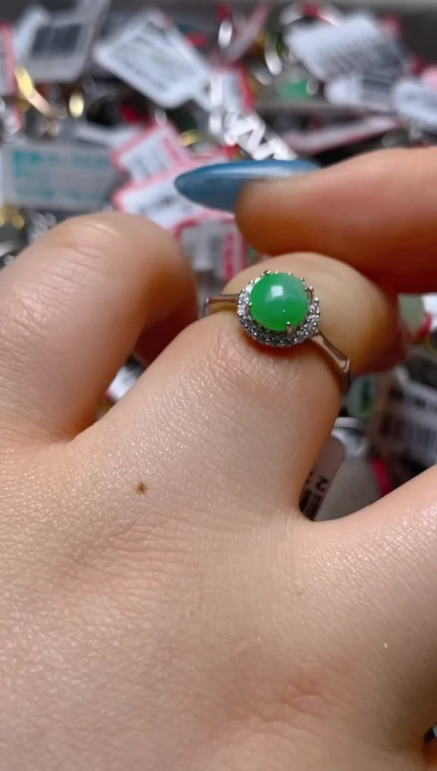 银S925镶嵌戒指翡翠百内无证书