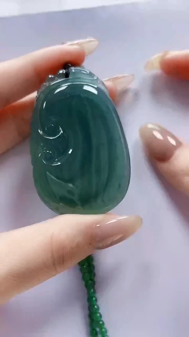未镶嵌定制翡翠4852lr-毛货挂件赠珠链59