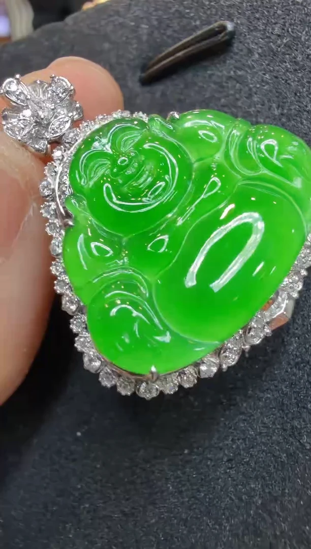 吊坠(不含链)18K金镶嵌翡翠多样性团购发一件