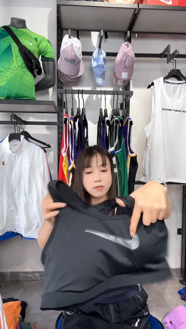 1691编码 瑕疵修复以直播间讲解为准 尺码XL