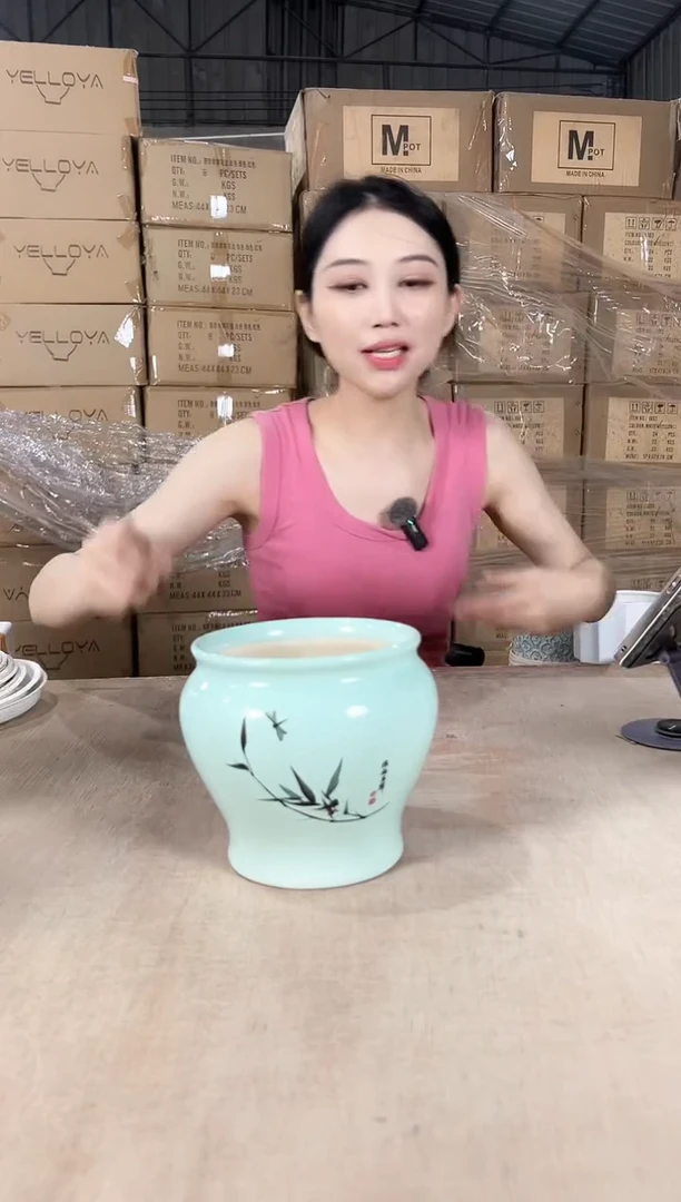 缸形浅绿竹子13x13