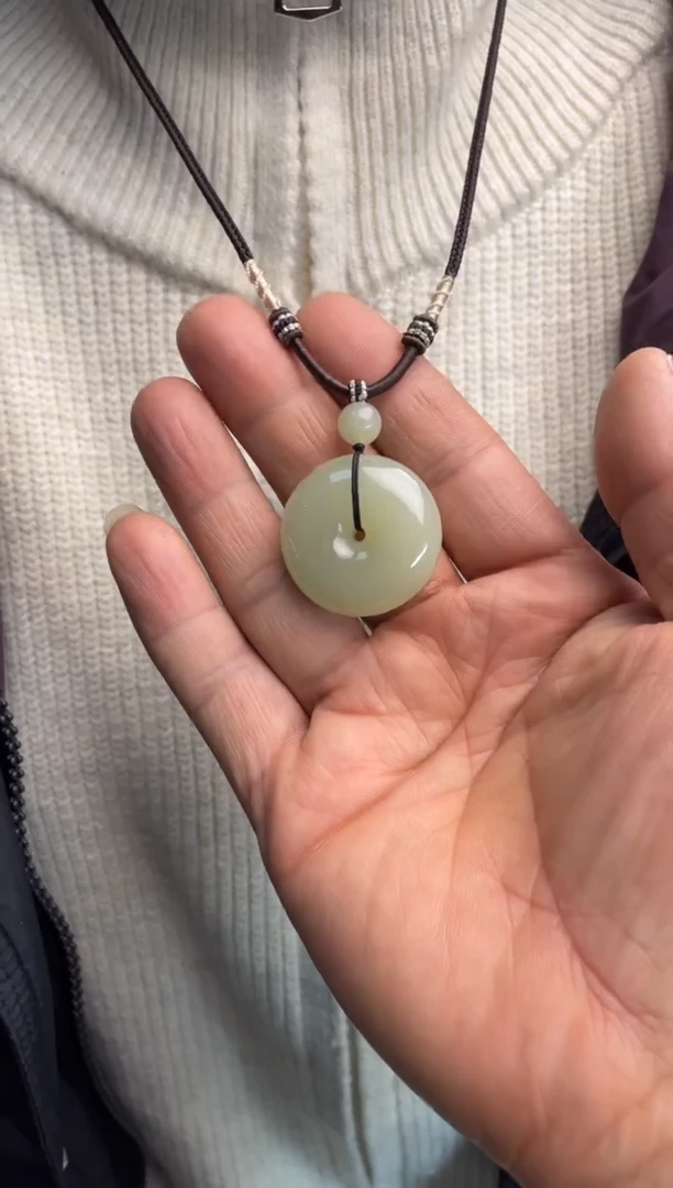 【闪购商品】和田玉颈饰未镶嵌1