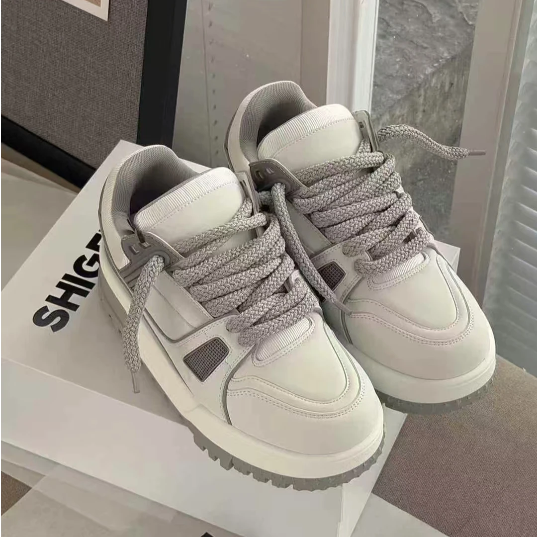 诗歌兰厚底增高小白鞋女ins潮2025春新款时尚休闲板鞋胖丁鞋