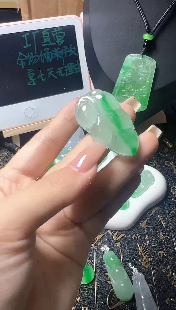 颈饰未镶嵌翡翠所见即所得，一图一物