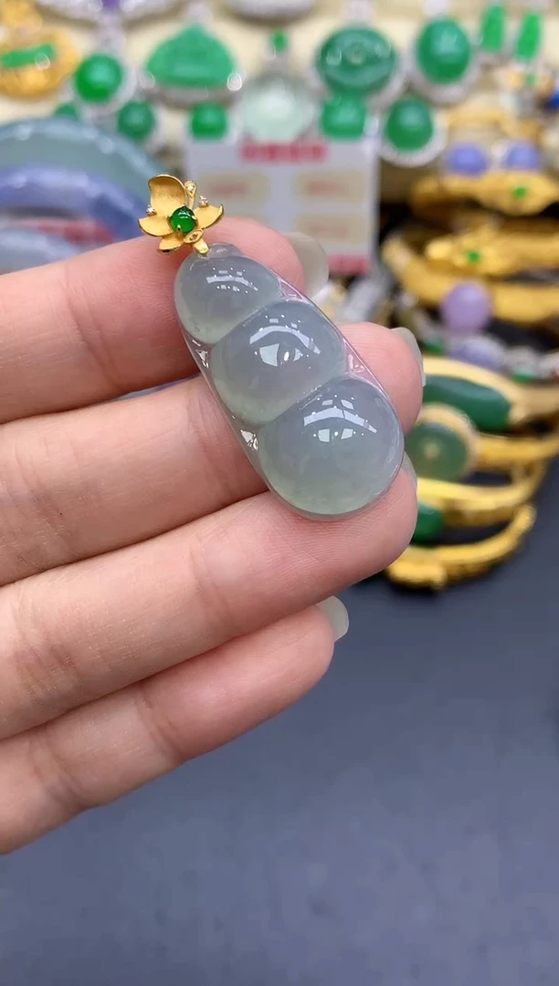 颈饰18K金镶嵌翡翠208-中国好珍宝