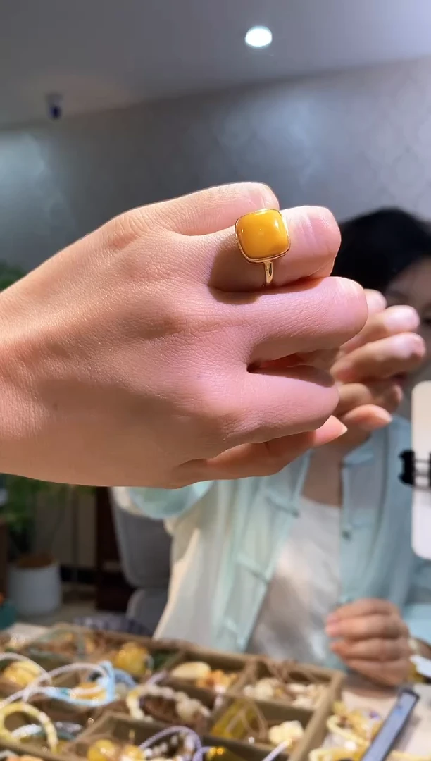 裸石琥珀未镶嵌天然琥珀蜜蜡首饰