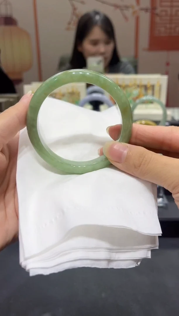 未镶嵌手镯翡翠00006684