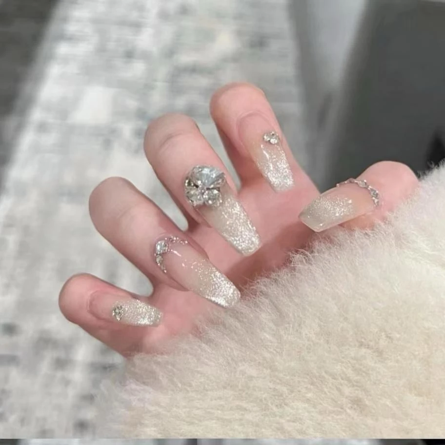 定制专拍裸色中长款穿戴式爆闪手工穿戴甲