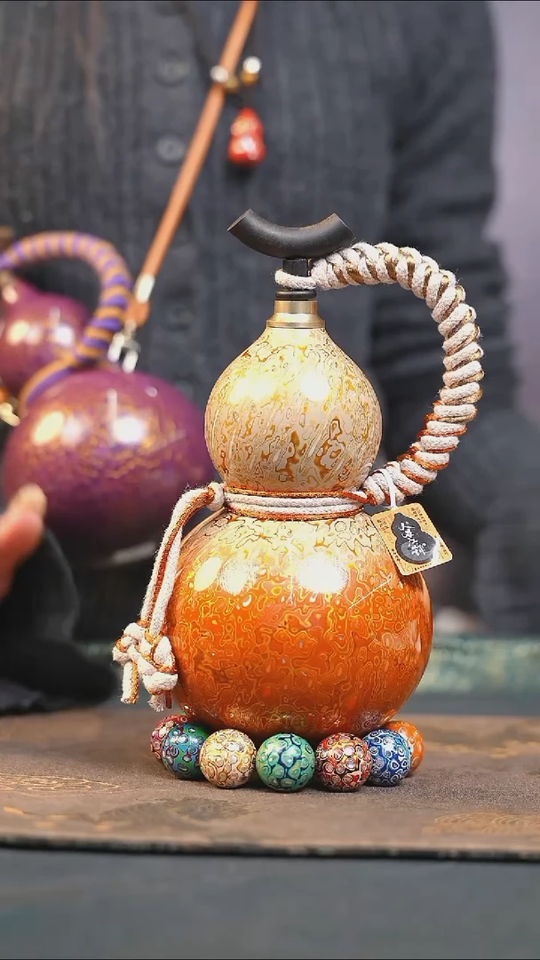 【闪购商品】XE171漆艺酒葫芦不包手串及旋转底座