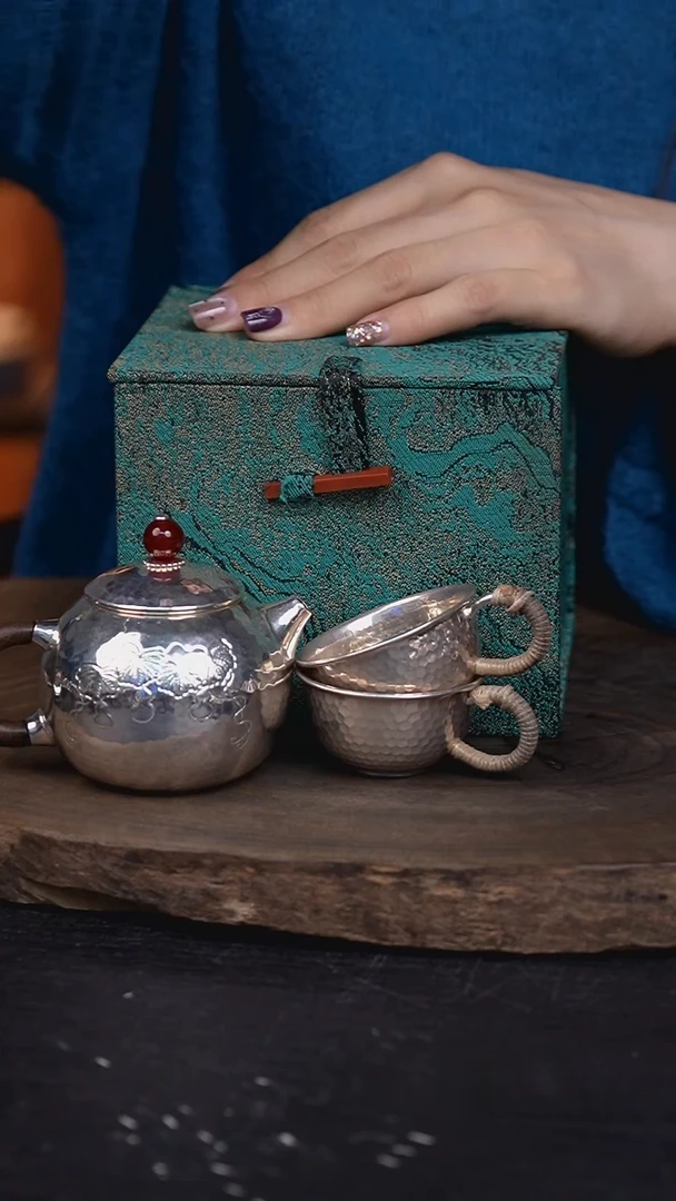 手工葫芦西施银壶+二银杯